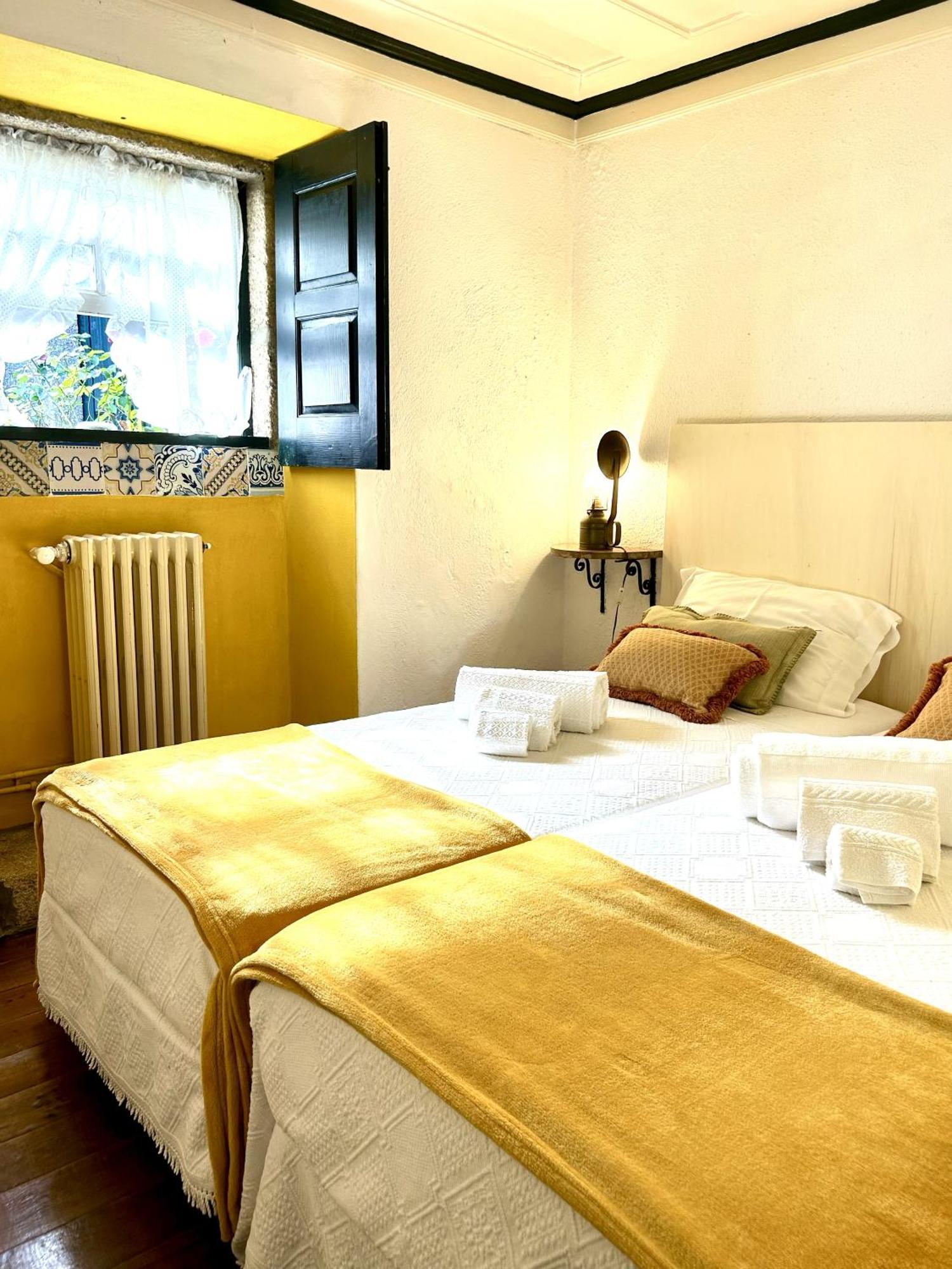 Casa De Abbades Hotel Gandra  Ngoại thất bức ảnh